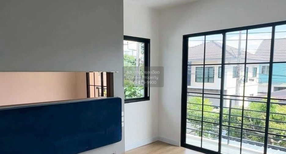 For sale 3 bedrooms house in Lam Luk Ka, Pathum Thani