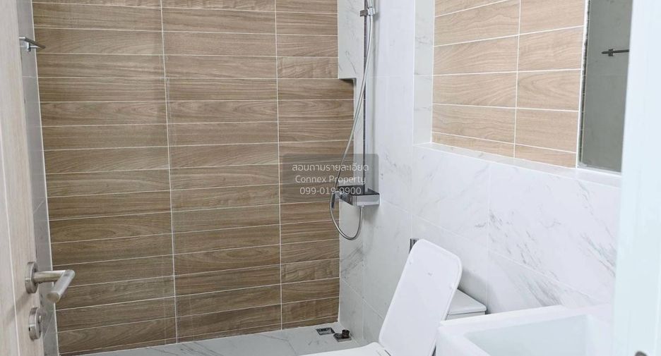 For sale 4 bedrooms house in Lat Phrao, Bangkok