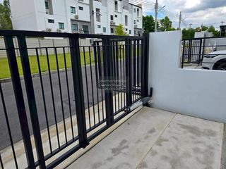 For sale 4 bedrooms house in Lat Phrao, Bangkok
