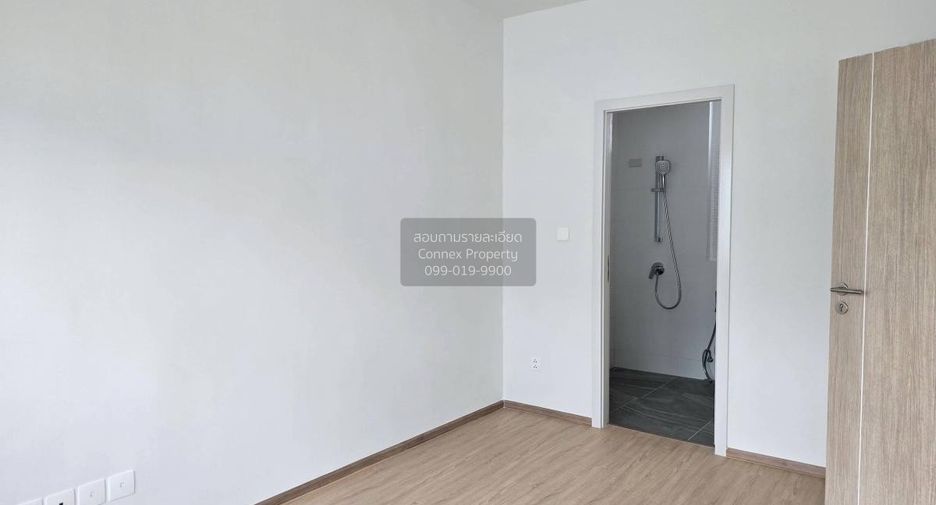 For sale 4 bedrooms house in Lat Phrao, Bangkok