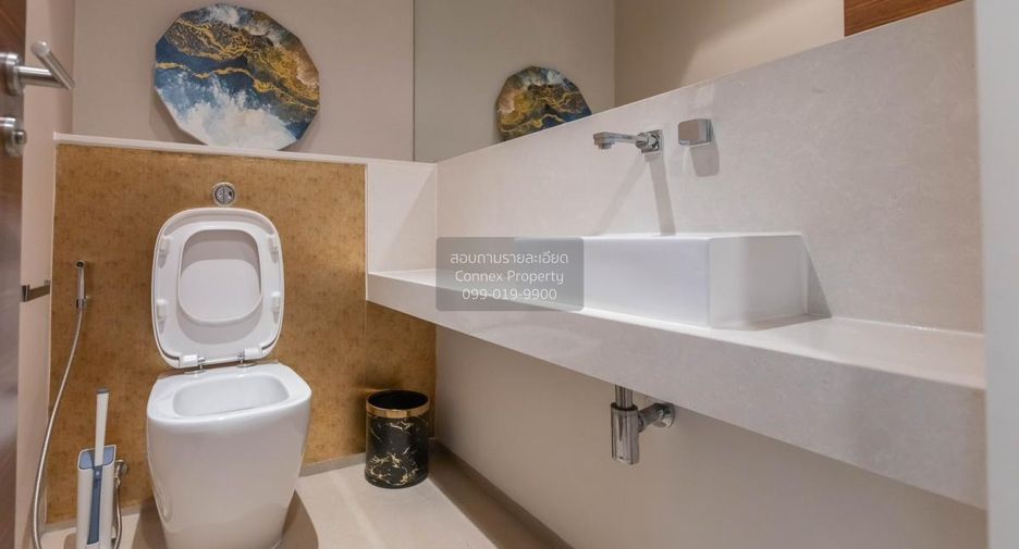 For sale 3 bedrooms condo in Sathon, Bangkok