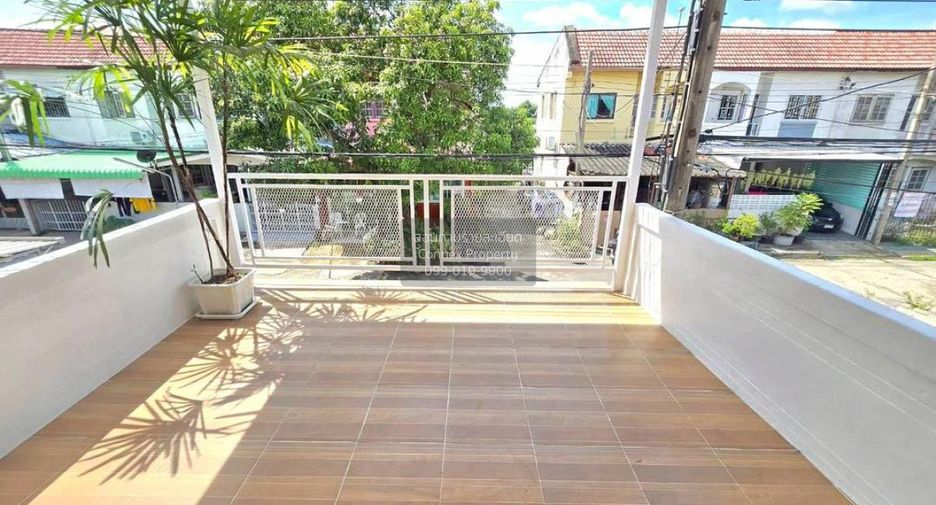 For sale 2 bedrooms townhouse in Bang Bua Thong, Nonthaburi