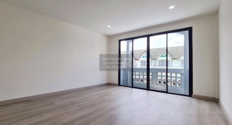 Casa adosada en venta de 2 habitaciones en Mueang Nonthaburi, Nonthaburi