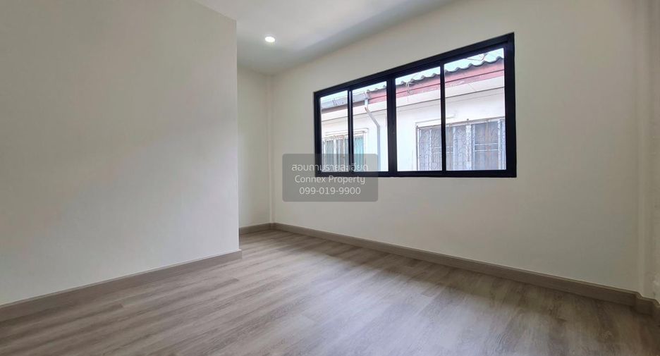 Casa adosada en venta de 2 habitaciones en Mueang Nonthaburi, Nonthaburi