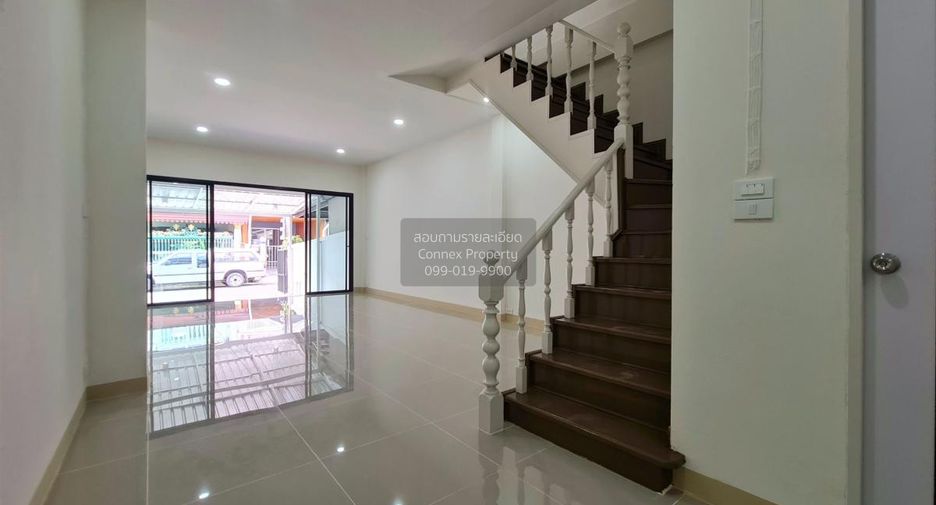Casa adosada en venta de 2 habitaciones en Mueang Nonthaburi, Nonthaburi