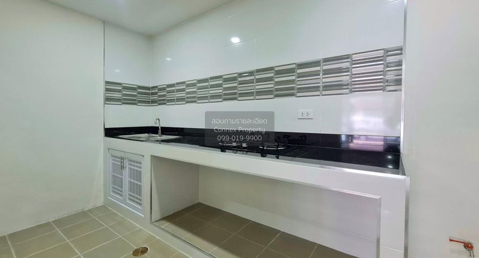 Casa adosada en venta de 2 habitaciones en Mueang Nonthaburi, Nonthaburi