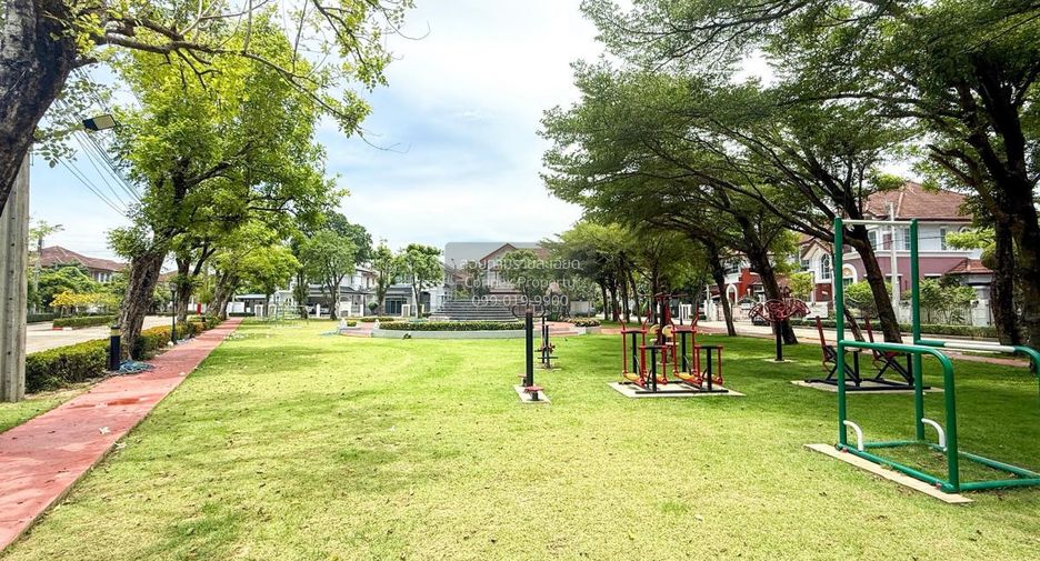 ขาย 4 ห้องนอน บ้านเดี่ยว ใน บางกรวย, นนทบุรี