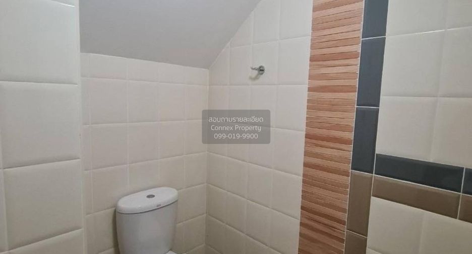 For sale 4 bedrooms townhouse in Rat Burana, Bangkok