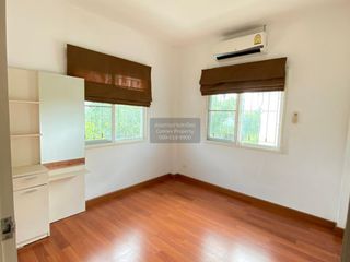For sale 3 bedrooms house in Lat Krabang, Bangkok