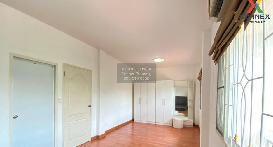 For sale 3 bedrooms house in Lat Krabang, Bangkok