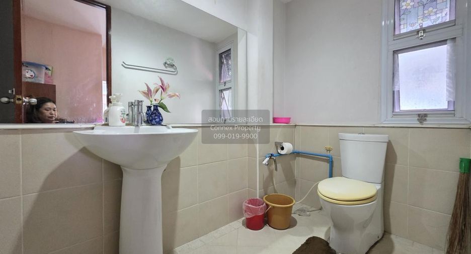 À vendre 6 chambres maison à Bang Khun Thian, Bangkok