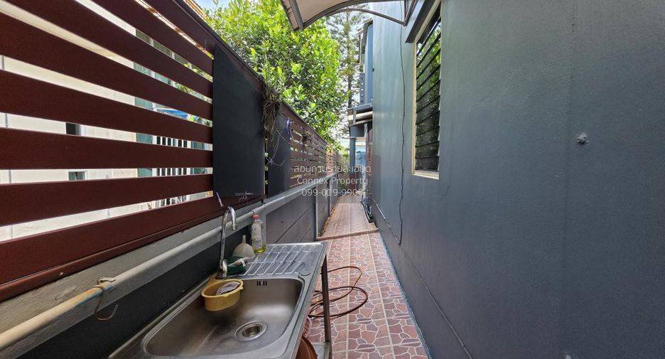 À vendre 6 chambres maison à Bang Khun Thian, Bangkok