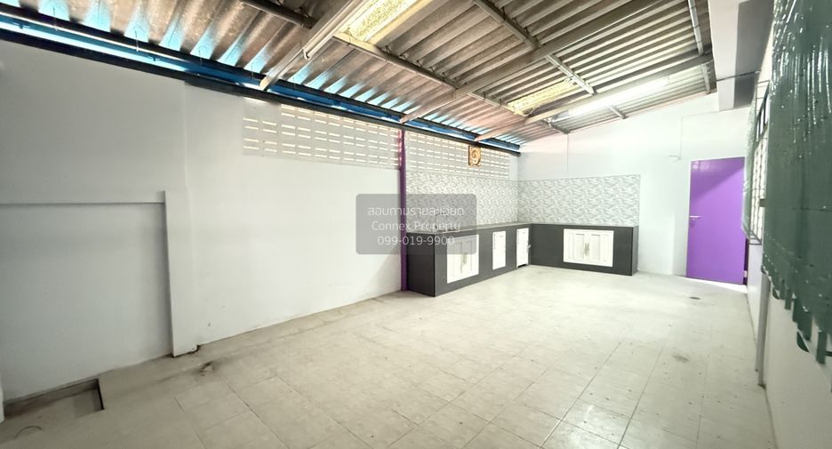 Продажа 3 спальни таунхаус в Mueang Nakhon Pathom, Накхонпатхом