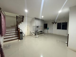 For sale 3 bedrooms townhouse in Mueang Nakhon Pathom, Nakhon Pathom