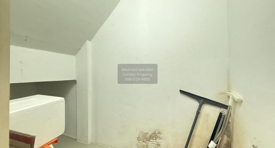 Продажа 3 спальни таунхаус в Mueang Nakhon Pathom, Накхонпатхом