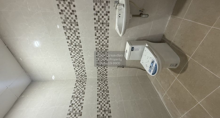 Продажа 3 спальни таунхаус в Mueang Nakhon Pathom, Накхонпатхом