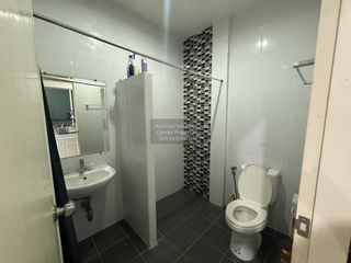 For sale 3 bedrooms townhouse in Mueang Nakhon Pathom, Nakhon Pathom