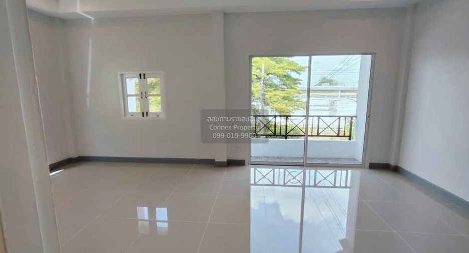 For sale 4 bedrooms townhouse in Bang Bua Thong, Nonthaburi
