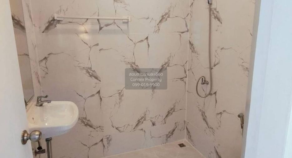 For sale 4 bedrooms townhouse in Bang Bua Thong, Nonthaburi