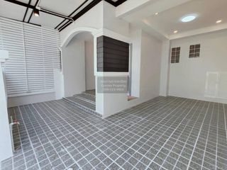 出售 4 卧室 联排别墅 在 Bang Bua Thong, Nonthaburi