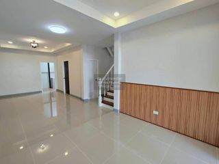 出售 4 卧室 联排别墅 在 Bang Bua Thong, Nonthaburi