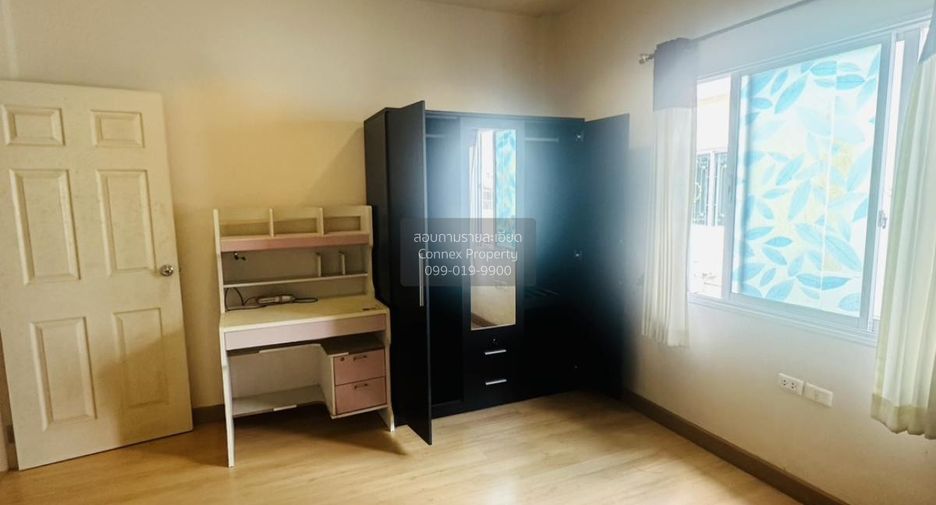 For sale 2 bedrooms townhouse in Mueang Nonthaburi, Nonthaburi