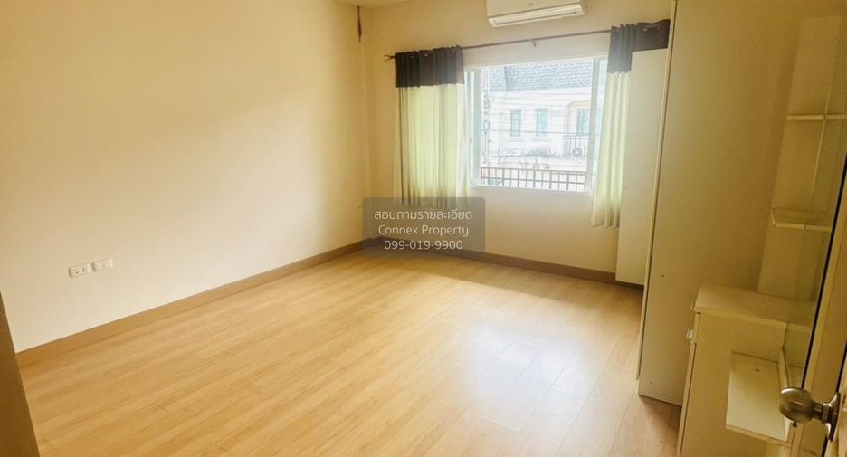 For sale 2 bedrooms townhouse in Mueang Nonthaburi, Nonthaburi