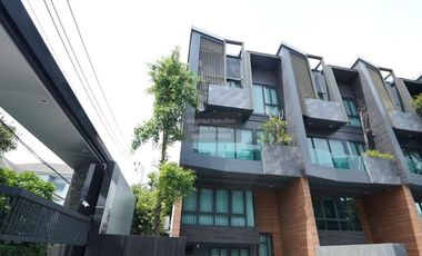 Haus zum Kauf mit 3 Zimmer in Chatuchak, Bangkok
