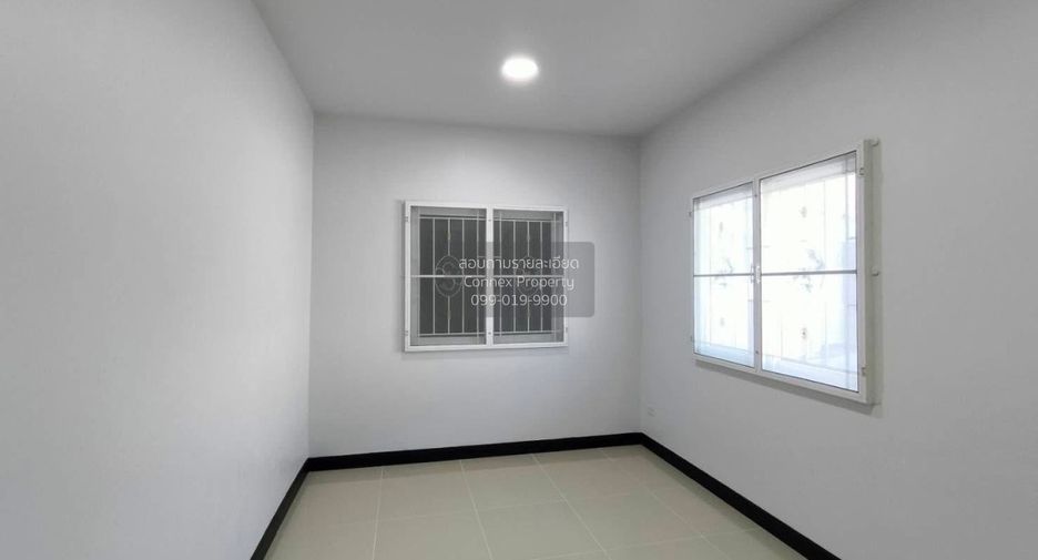 For sale 4 ベッドルーム house in Phutthamonthon, Nakhon Pathom