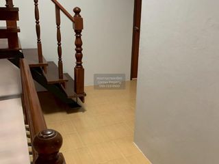 Casa adosada en venta de 4 habitaciones en Bang Na, Bangkok