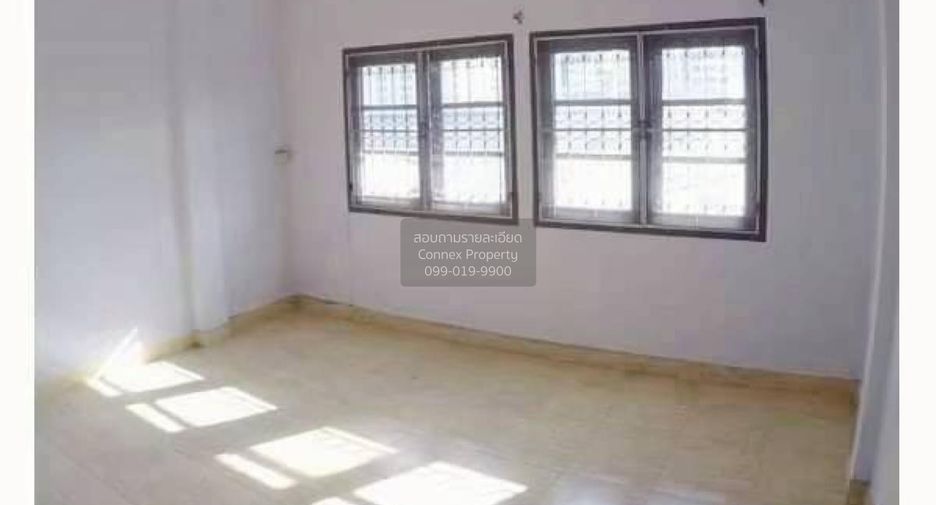 Casa adosada en venta de 3 habitaciones en Lak Si, Bangkok
