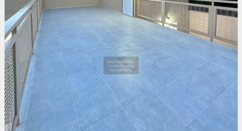 For sale 5 bedrooms house in Bang Bua Thong, Nonthaburi