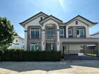 For rent 4 bedrooms house in Bang Phli, Samut Prakan