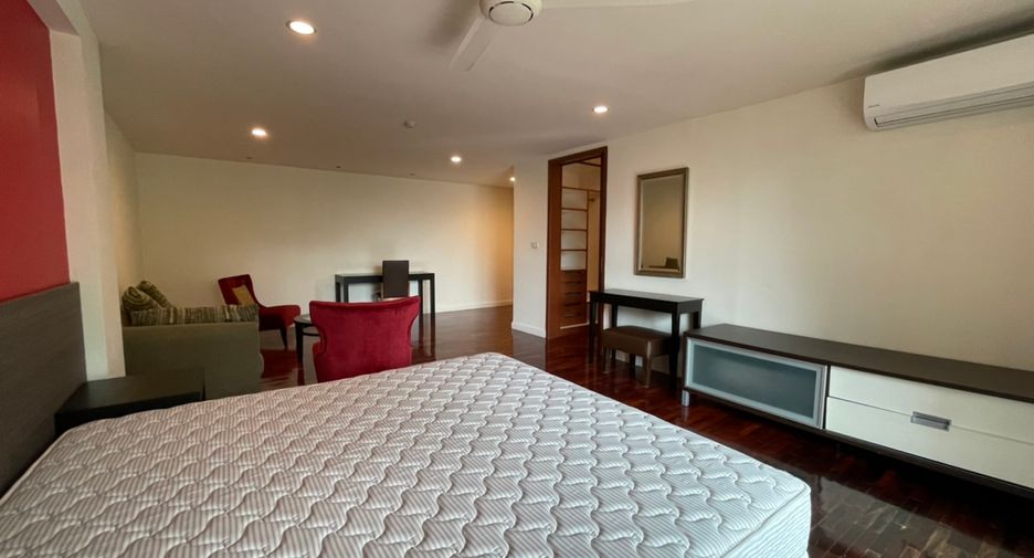 Wohnung zur Miete mit 3 Zimmer in Sathon, Bangkok