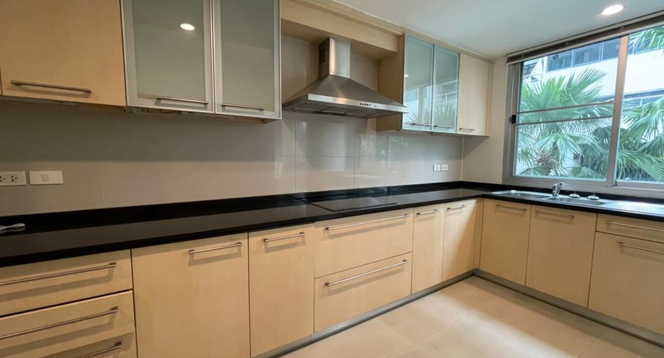 Wohnung zur Miete mit 3 Zimmer in Sathon, Bangkok