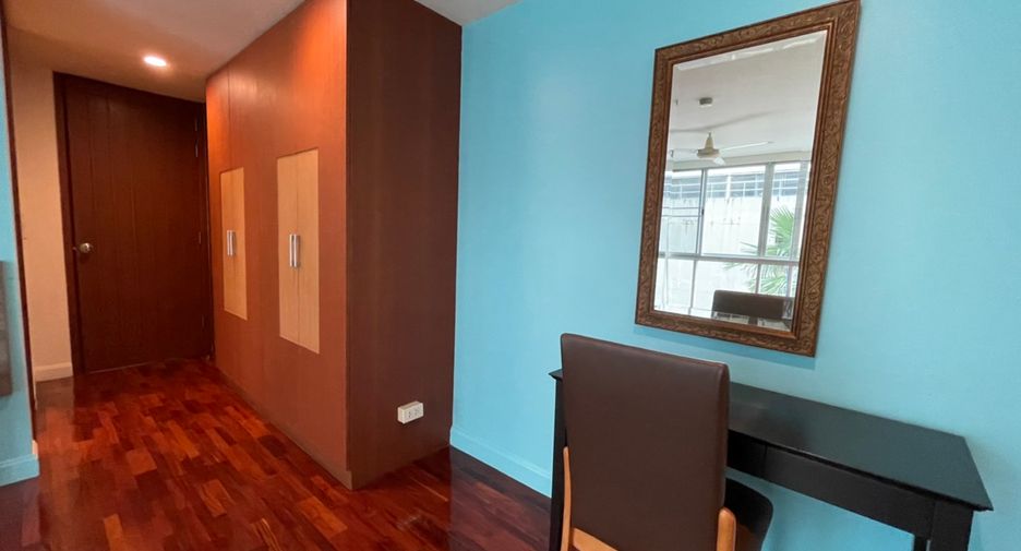 Wohnung zur Miete mit 3 Zimmer in Sathon, Bangkok