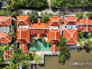 Haus zum Kauf mit 5 Zimmer in Na Jomtien, Pattaya