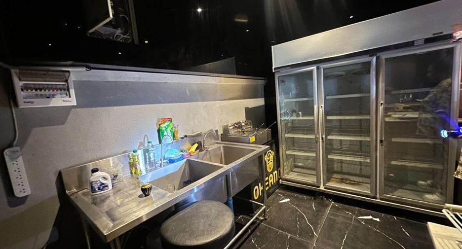Hotel en alquiler de 20 habitaciones en Bang Lamung, Chonburi