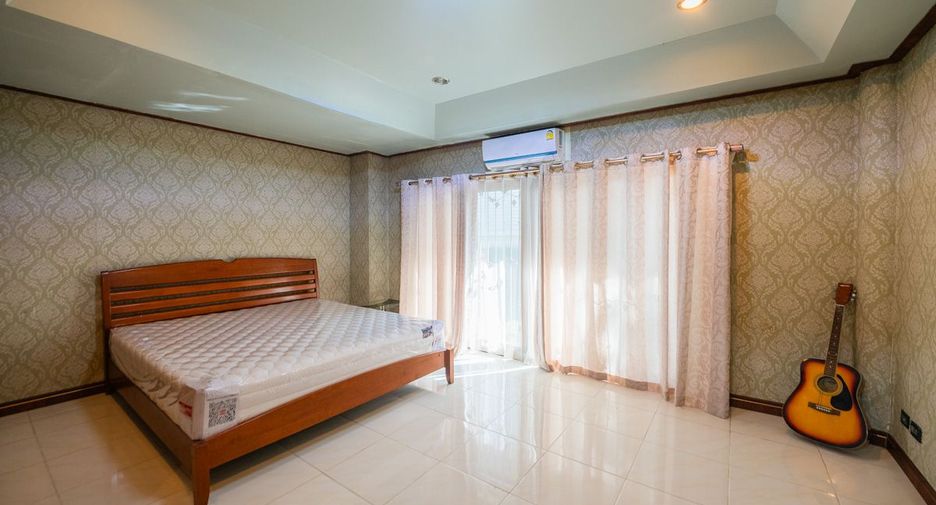 Casa en venta de 4 habitaciones en Bang Lamung, Chonburi