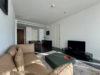 Wohnung zur Miete und zum Kauf mit 2 Zimmer in Pathum Wan, Bangkok