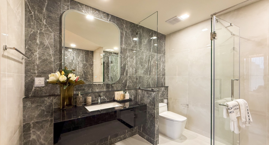 For sale 2 bedrooms condo in Bang Lamung, Chonburi
