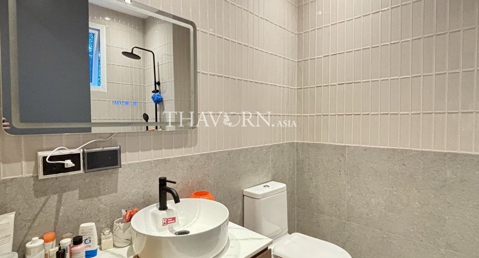 Haus zum Kauf mit 4 Zimmer in Sattahip, Chonburi