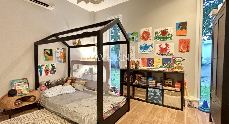 Haus zum Kauf mit 4 Zimmer in Sattahip, Chonburi