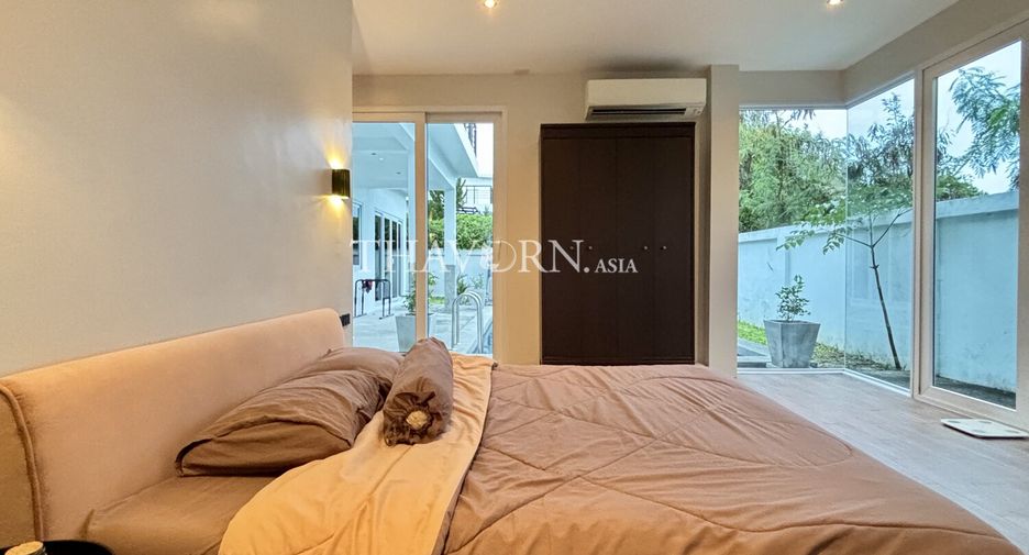 Haus zum Kauf mit 4 Zimmer in Sattahip, Chonburi