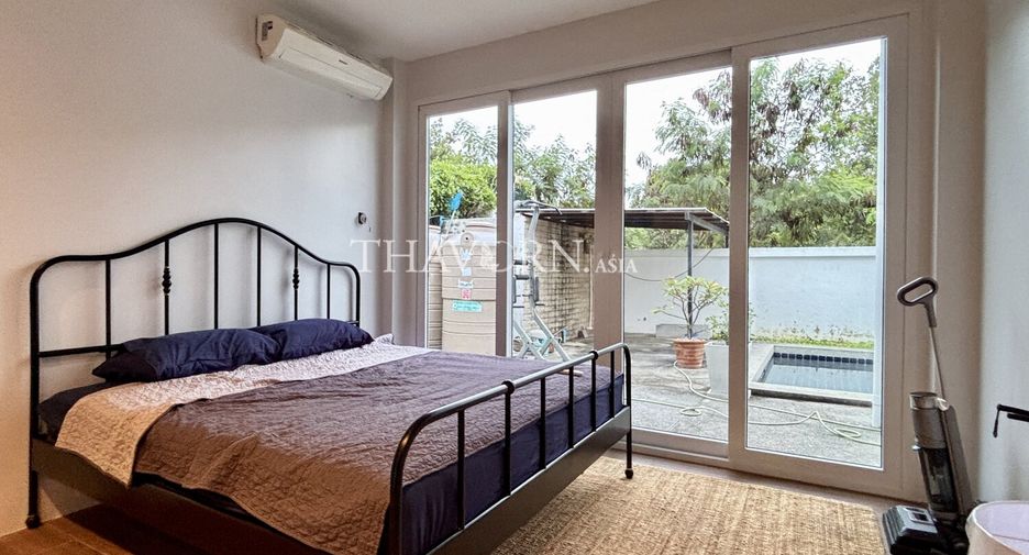 Haus zum Kauf mit 4 Zimmer in Sattahip, Chonburi