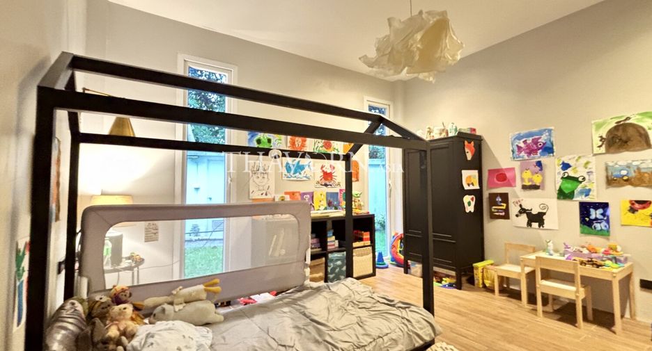 Haus zum Kauf mit 4 Zimmer in Sattahip, Chonburi