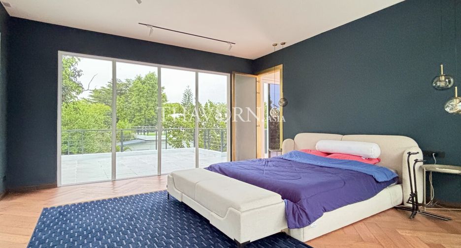 Haus zum Kauf mit 4 Zimmer in Sattahip, Chonburi