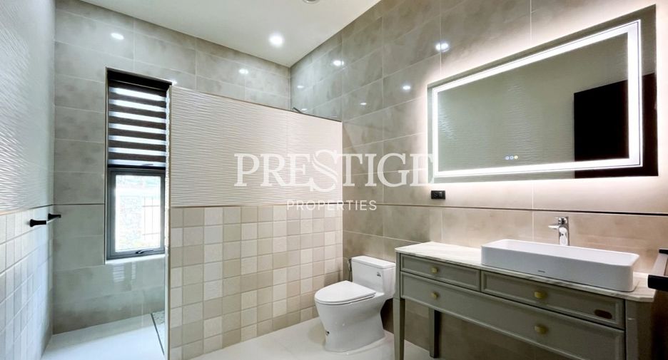 Casa en venta de 4 habitaciones en Bang Lamung, Chonburi