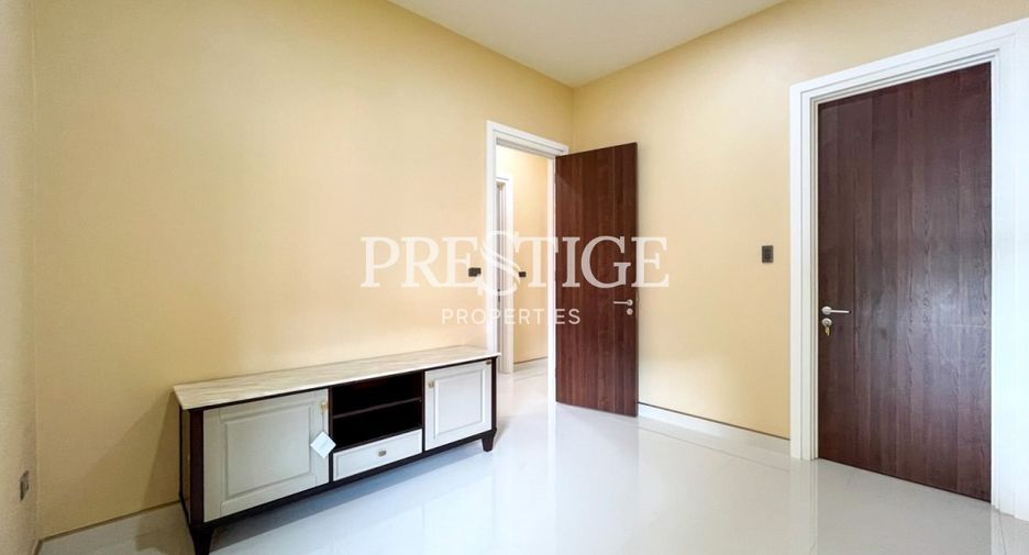 Casa en venta de 4 habitaciones en Bang Lamung, Chonburi