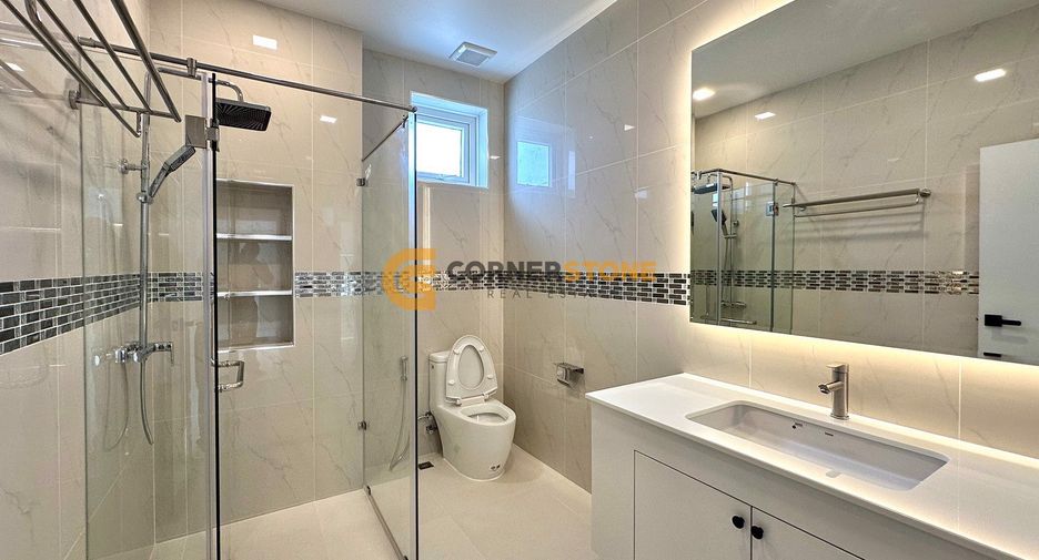 Haus zum Kauf mit 3 Zimmer in Bang Lamung, Chonburi